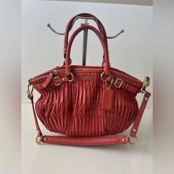 Coach Madison Red Leather Pleated Gathered Shoulder Bag F28541 EUC - Picture 15 of 16
